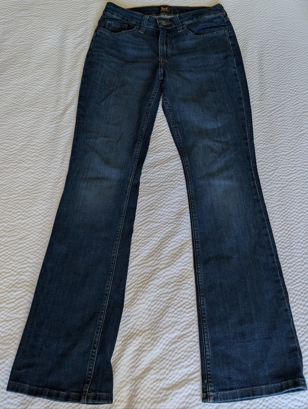 Lee Women's Legendary Mid Rise Bootcut Jean, Dark Wash